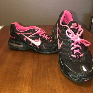 Nike Air Torch A (black and pink) shoes